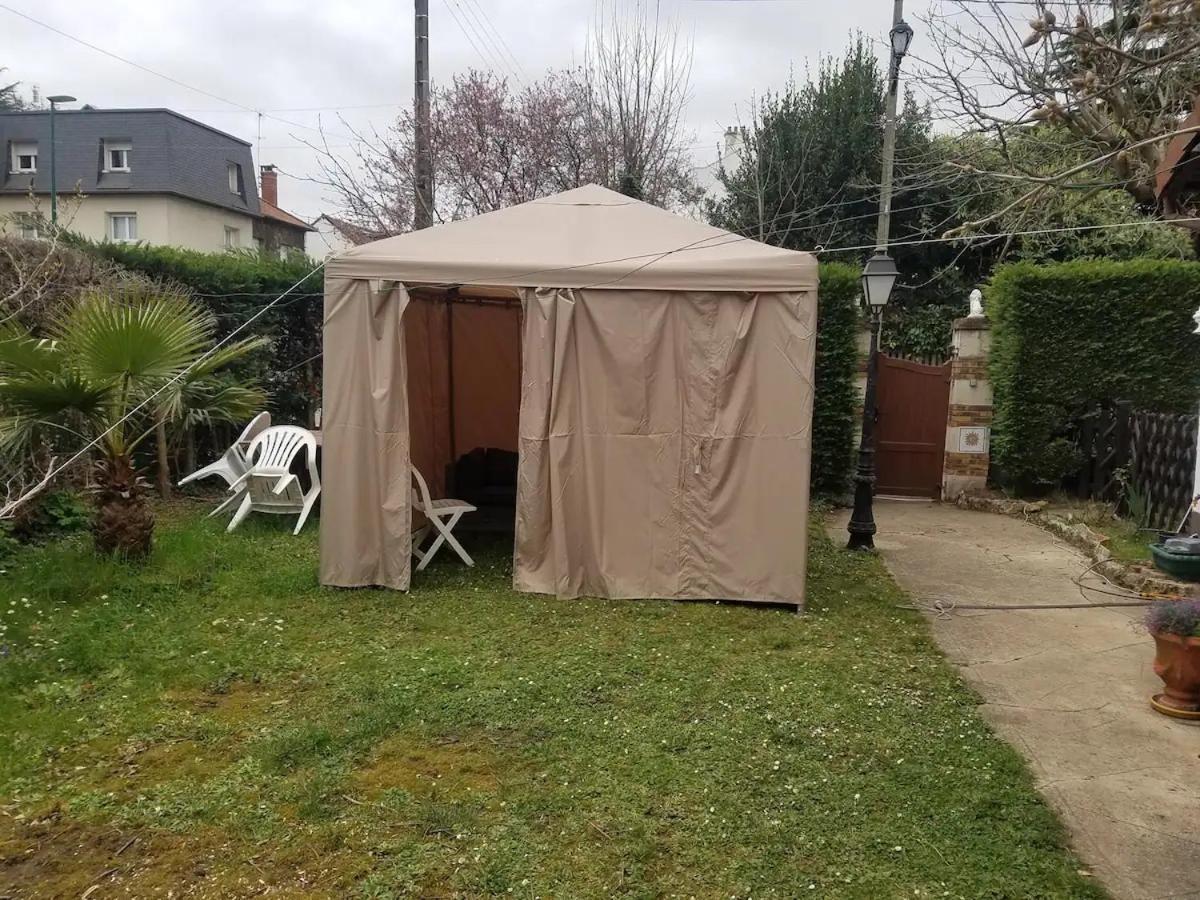Normandy Cottage Gagny Zewnętrze zdjęcie