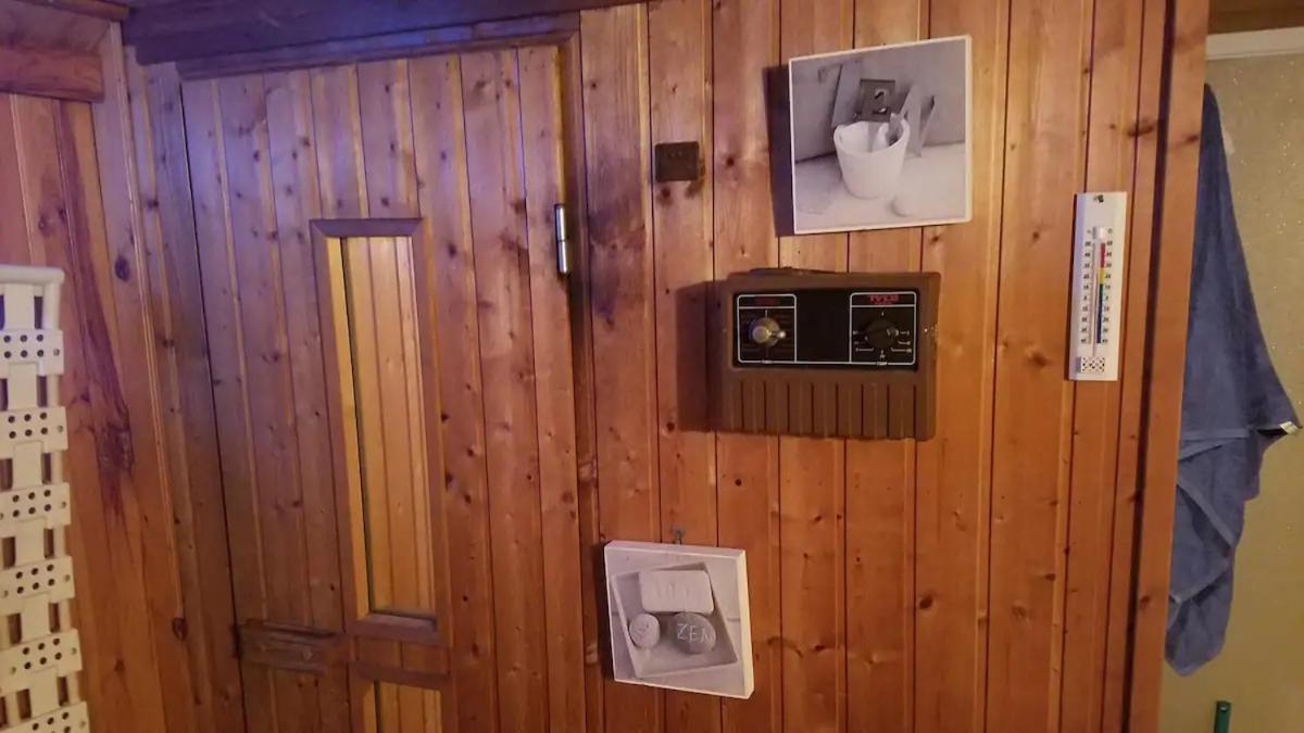 Normandy Cottage Gagny Zewnętrze zdjęcie