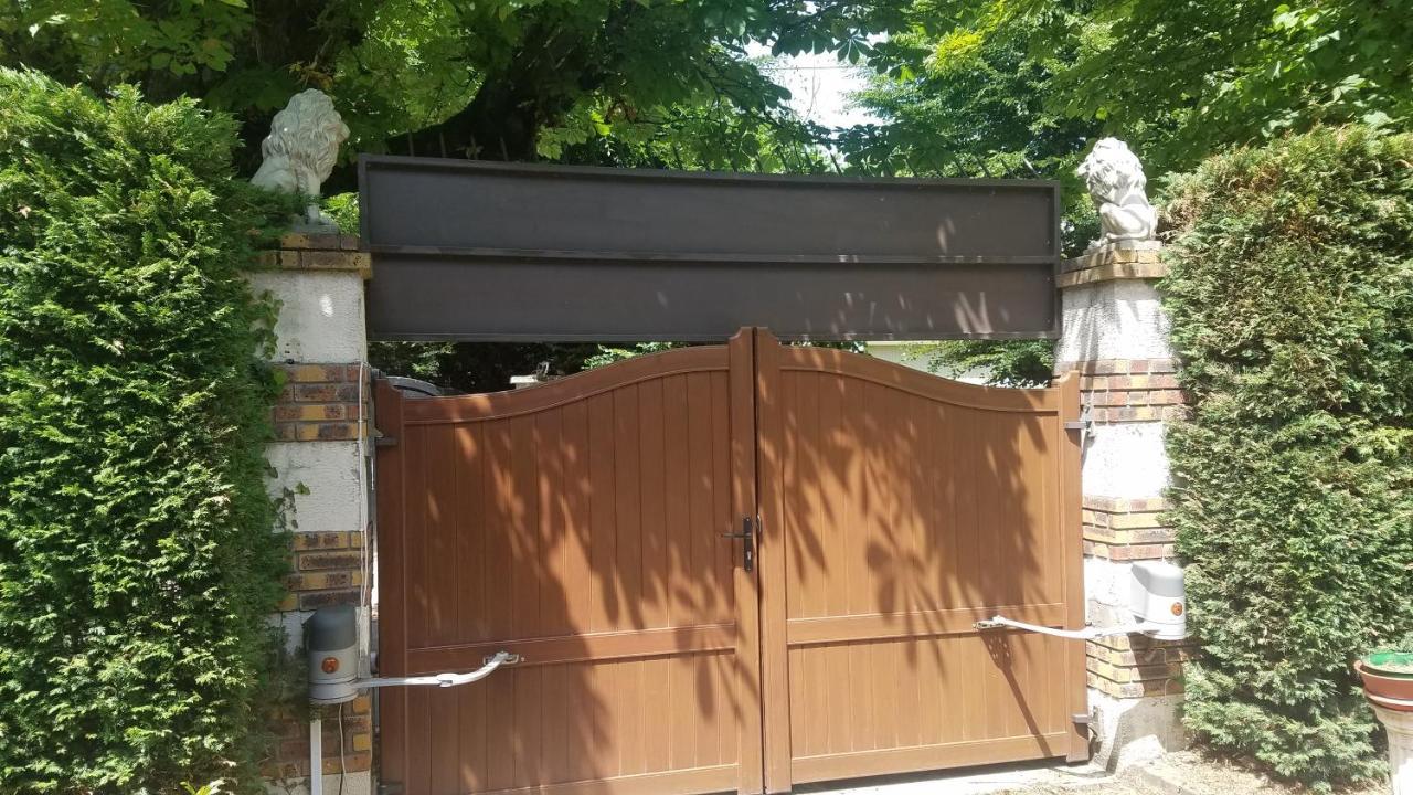 Normandy Cottage Gagny Zewnętrze zdjęcie